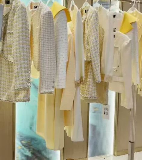 品牌专柜撤柜女装尾货批发白菜价清仓！ 超高...