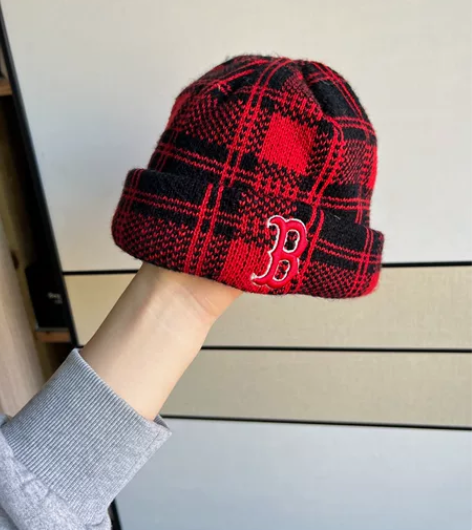 MLB针织帽 帽子 实体店购买 感兴趣的话...