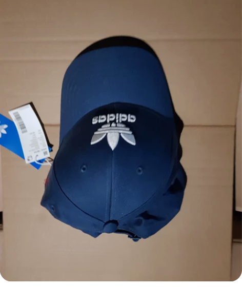 阿迪达斯三叶草鸭舌帽 均码 全新带吊牌??...