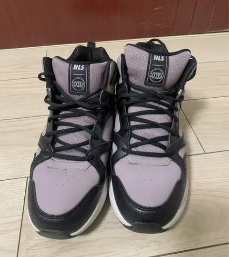 乔丹39码运动鞋49包邮 感兴趣的话点“我...