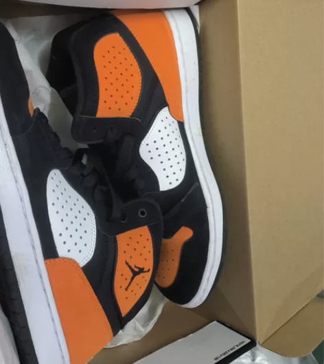 NIKE耐克乔丹系列男低帮AR376200...