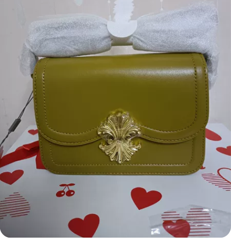 纽芝兰全新女包 感兴趣的话点“我想要”和我...