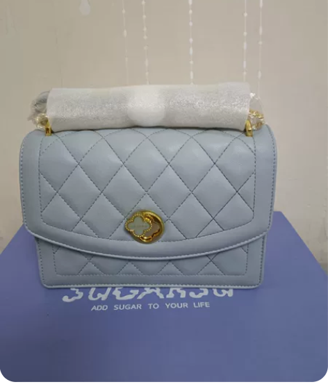 纽芝兰全新女包，几个颜色都有 感兴趣的话点...