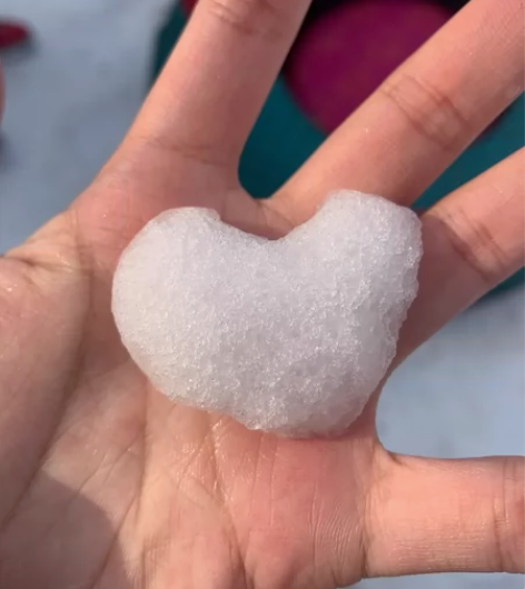 刚换了苹果手机不想专区了低价出了有李信的一...