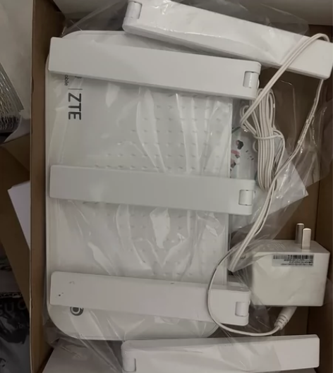 Wi-Fi 6千光双频路由器 ZXHN E...