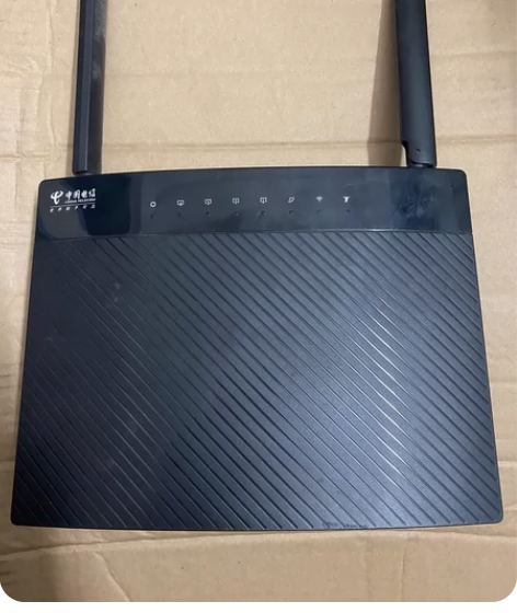 腾达AC9千兆无线路由器 感兴趣的话点“我...