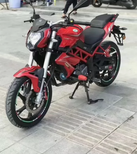 国四，准新贝纳利红宝龙150。，手续齐全。...