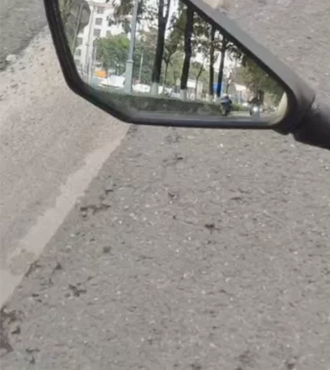 MT蛇纹碳纤头盔，XXL，轻摔过几次，整体...