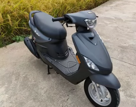 正品株洲雅马哈巧格100cc 磨砂黑 发动...