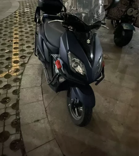铃木uy125，21年9月份车子，百年纪念...