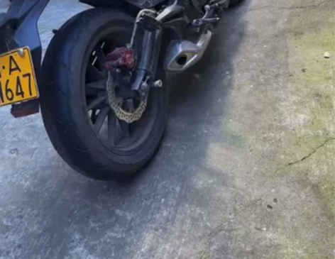 贝纳利小黄龙300进过江苏18年上牌,27...