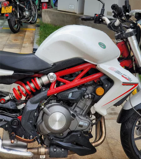 黄龙300 声浪销魂 全部原厂 14年七月...