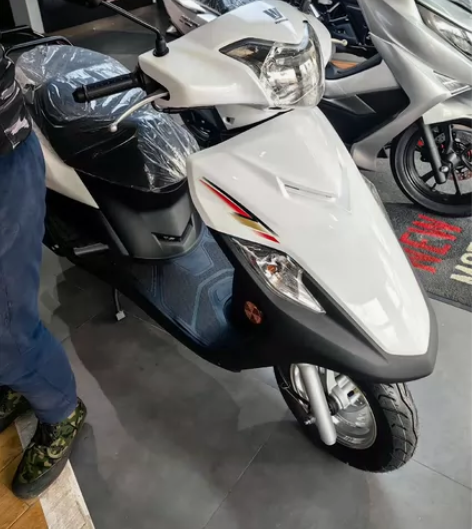 豪爵VF125，实体店0公里全新车，标准版...