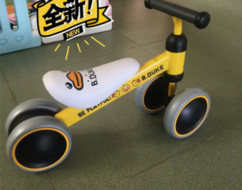 店铺倒闭清仓乐的同款平衡车小黄鸭/小粉鸭/...