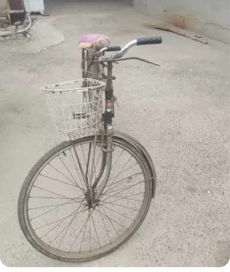 出售上海永久牌自行车28   要的联系，自...