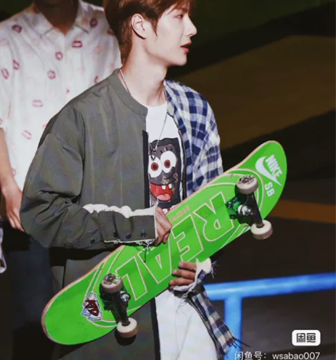 【王一博同款滑板】初学者潮牌滑板新手双翘极...