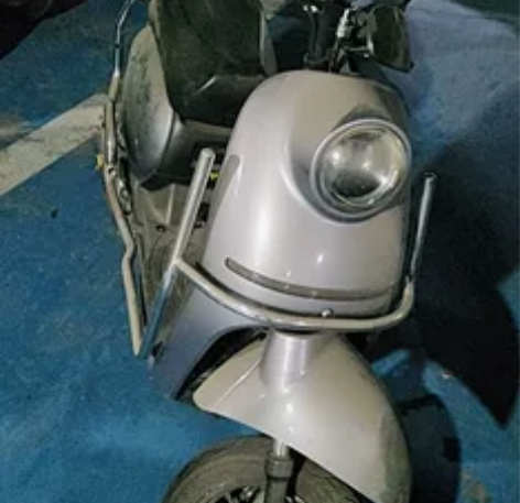 雅迪电动车，原价3680元，纯一手车，17...