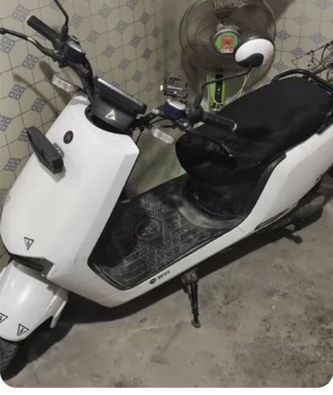 租售闲置爱玛外卖神器绝版红牛车架一辆！前后...