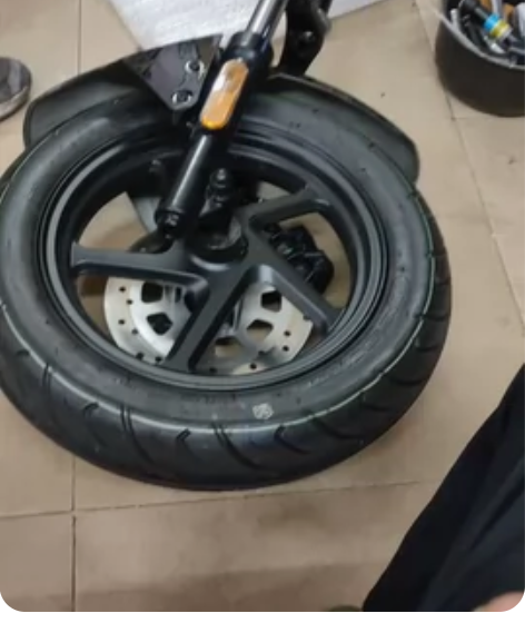 小牛新款nqiB前面一套99新 感兴趣的话...