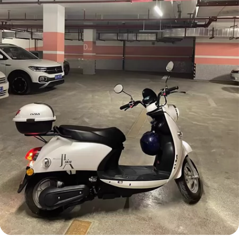 闲置电动车 本人学生，两幅钥匙，电池可以提...