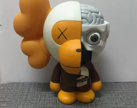 mand kaws解剖猿人半解剖周遍公仔限...