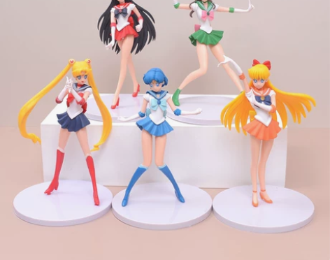 包邮，7.8元一个美少女战士水冰月手办摆件...