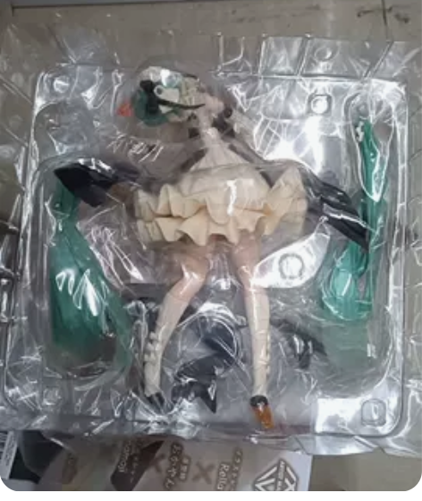 全新初音未来手办，个人闲置不要了，包邮 感...