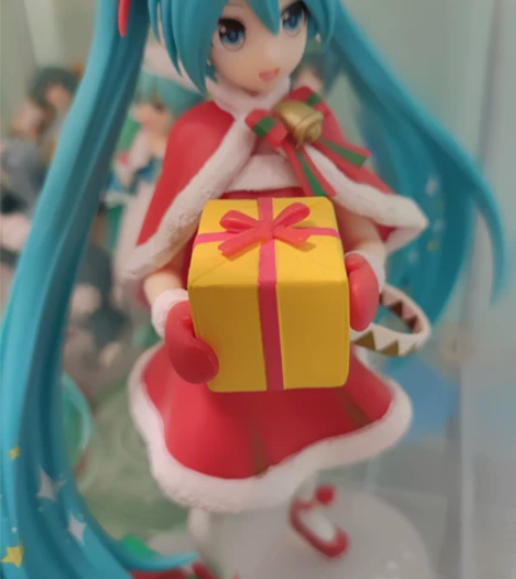 2019 圣诞初音冬服手办 仅拆摆 盒完好...