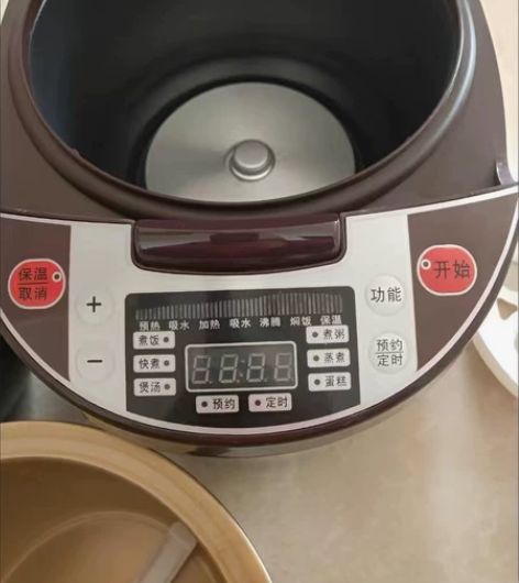 处理一批电饭煲电饭锅，数量有限未拆封正品，...