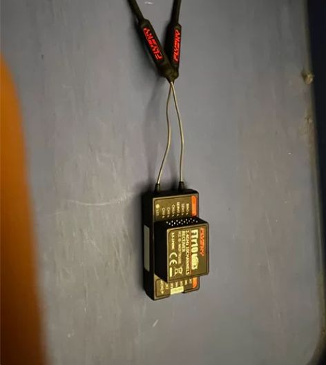 富斯10通道接收机 成色不错 见图 便宜包...