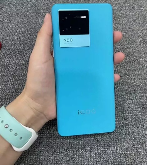 vivo iQ00neo6，cpu高通骁龙...