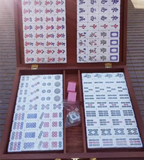 包邮高档麻将三层水晶亚克力麻将牌40mm精...