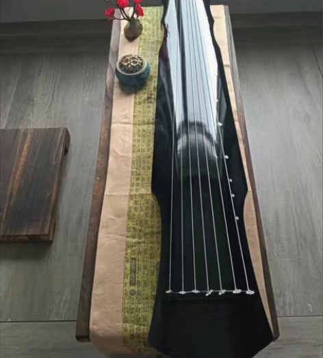 琴行倒闭伏羲古琴特价出售,原价3000多,...