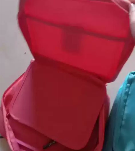 旅行收纳包化妆包,轻便好带化妆品护肤品都可...
