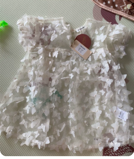 mumubaba 罩衫 感兴趣的话点“我想...