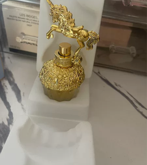 闲置安娜苏独角兽30ml香水 筑梦天马独角...