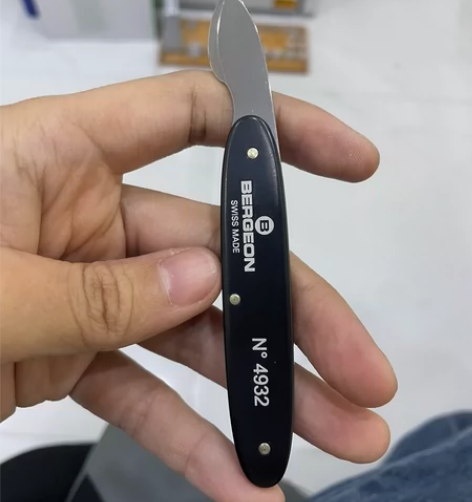 瑞士博格开表刀 瑞士修表工具 感兴趣的话点...