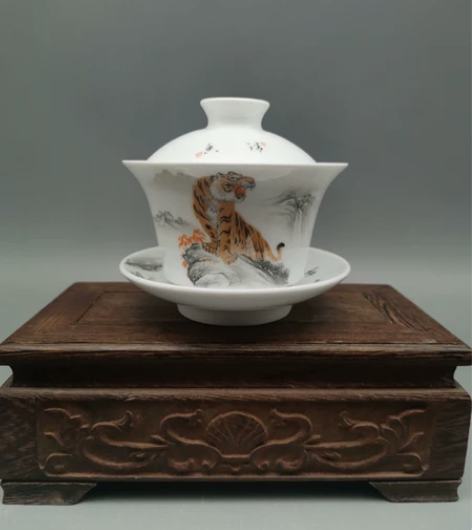 慎德堂款精品粉彩手绘老虎三才盖碗 纯手绘...