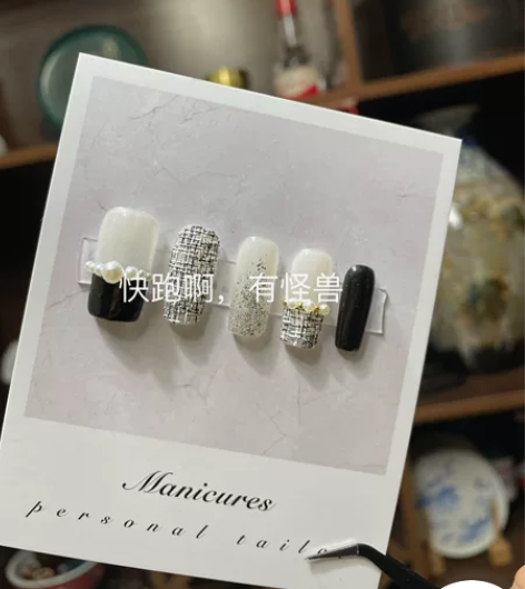 小香风甜酷风小众定制手绘原创穿戴甲 手工定...