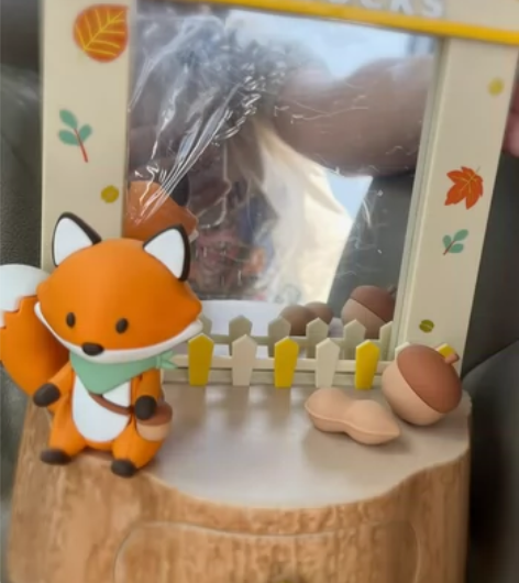 星巴克树桩摆件秋日森林中秋狐狸兔子，化妆镜...