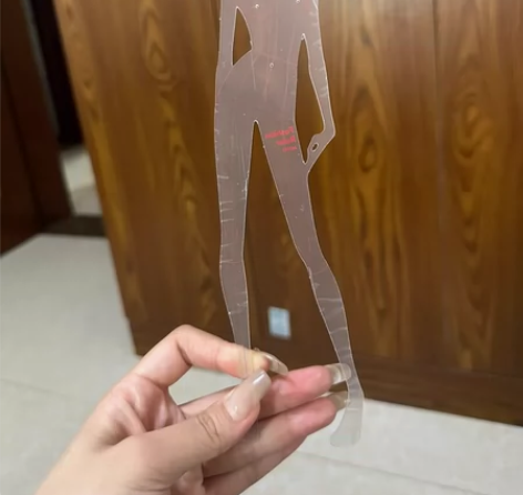 服装设计手绘效果图工具时装画人体动态模板尺...