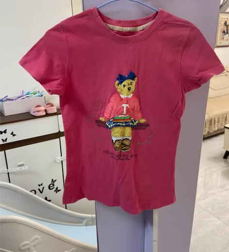 甩货底，打板衣服，不退不换。 感兴趣的话点...