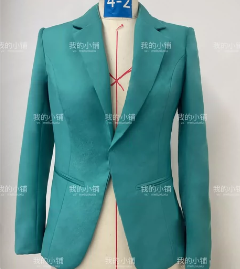 刀背缝西装，学服装设计的姐妹，?用来交作业...