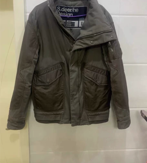 圣迪奥大翻领男款棉服 质量一级棒高领斜拉链...