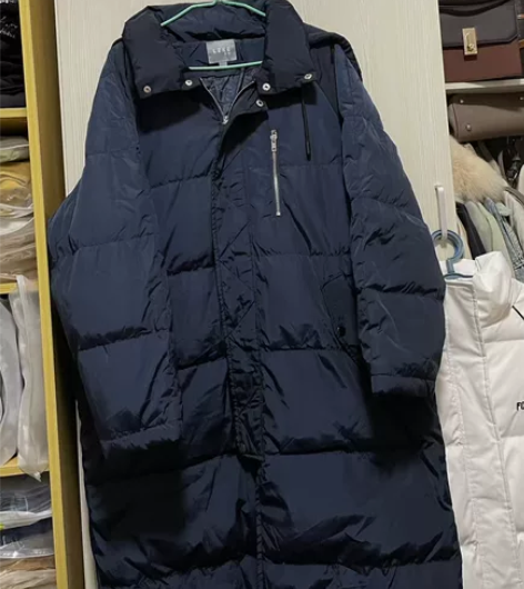 乐刻深蓝色长款羽绒服 乐刻家的，原价三百多...