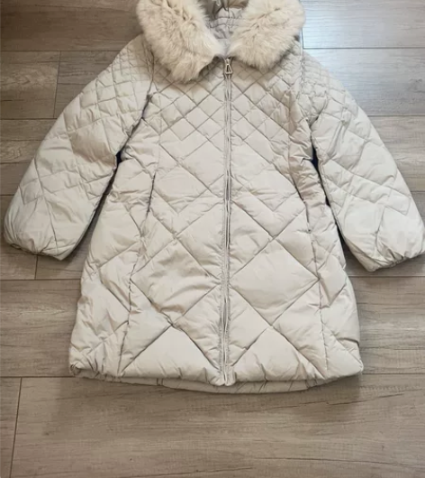 dewl狐狸毛领羽绒服,55码,穿一未洗 ...