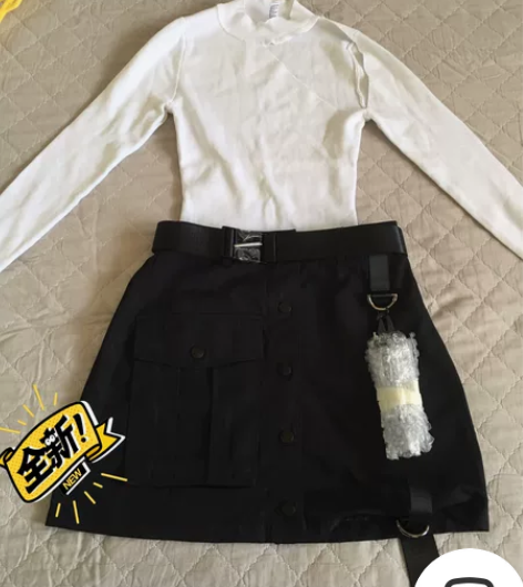 黑色一步裙，S码，全新未开封，裙长38，腰...