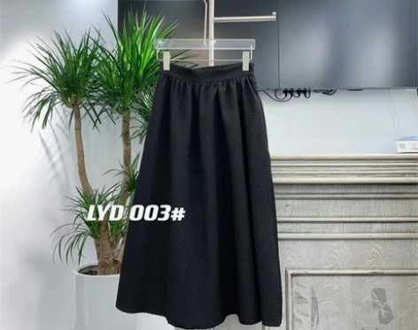 秋季设计款立体华夫格蓬蓬裙高腰半身裙女赫本...