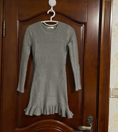 荷叶边灰色包臀裙 质量超好 s码 不议价 ...