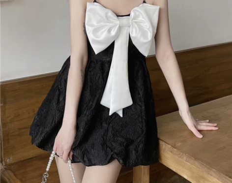 小礼服女2023新款名媛气质小个子性感生日...